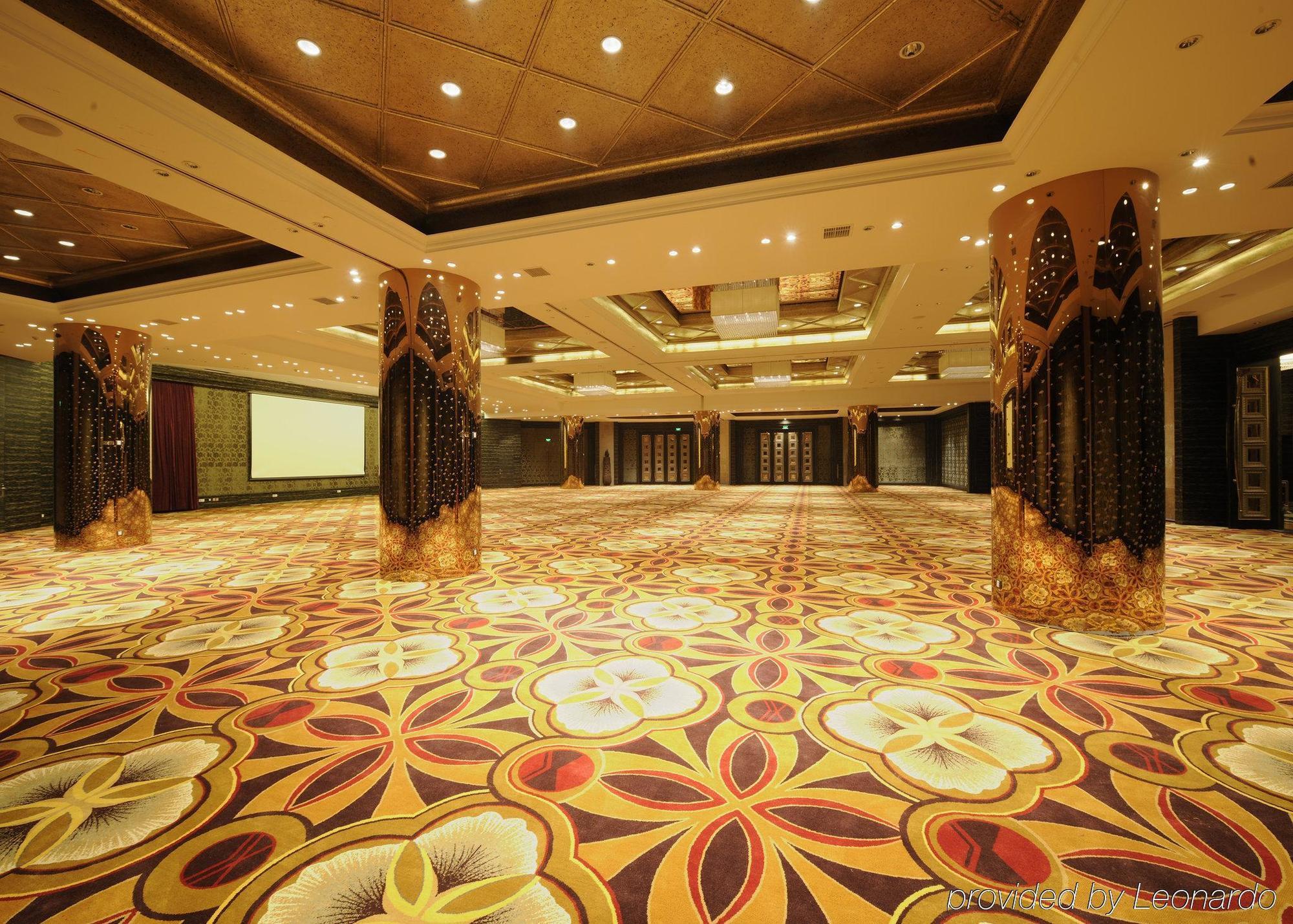 Sunshine Hotel Zhangjiajie İç mekan fotoğraf